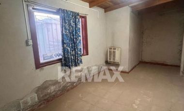 Venta de Casa a Refaccionar. Cinco Saltos