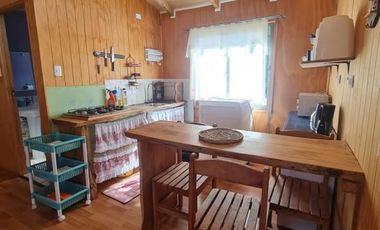 ARRIENDO TERRENO CON DOS CABAÑAS