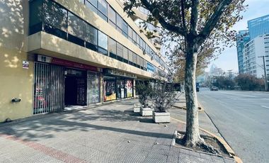 Local Comercial en Arriendo en Tobalaba / Providencia
