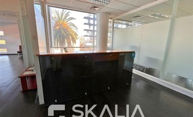 Oficina en Arriendo en Edificio Consorcio