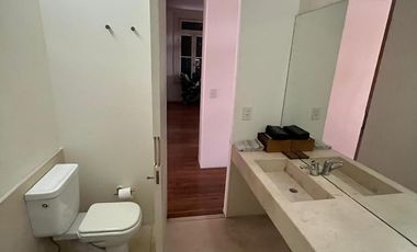 Casa en venta con jardin y pileta 7 ambientes en la mejor zona de Olivos