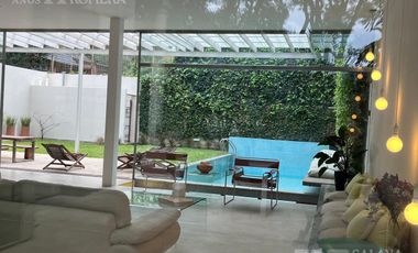 Casa en venta con jardin y pileta 7 ambientes en la mejor zona de Olivos