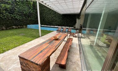 Casa en venta con jardin y pileta 7 ambientes en la mejor zona de Olivos