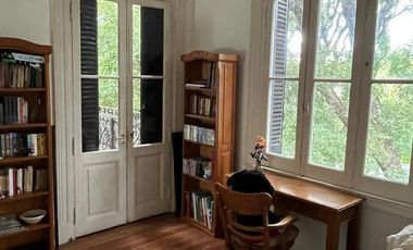 Casa en venta con jardin y pileta 7 ambientes en la mejor zona de Olivos