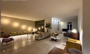 Casa en venta con jardin y pileta 7 ambientes en la mejor zona de Olivos