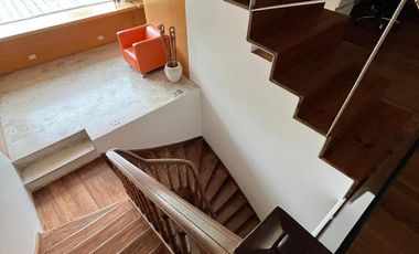 Casa en venta con jardin y pileta 7 ambientes en la mejor zona de Olivos