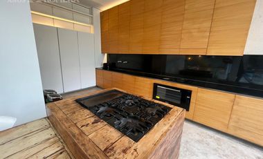 Casa en venta con jardin y pileta 7 ambientes en la mejor zona de Olivos
