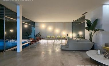 Casa en venta con jardin y pileta 7 ambientes en la mejor zona de Olivos