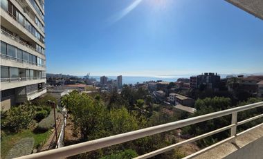 Arriendo Depto con Vista a la Bahía Edificio Colonial- Cerro Yungay
