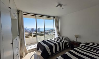 Arriendo Depto con Vista a la Bahía Edificio Colonial- Cerro Yungay