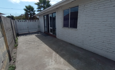 En Arriendo. Casa cercana al cruce Colón. San Bernardo