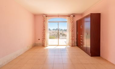 Casa en venta 4 Dormitorios 2 Baños Fuerte Aguayo Concón