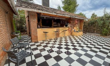 Acogedora Casa en parcela de 5.450 m², quincho y piscina – Calera de Tango