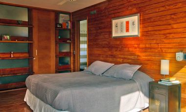 MARAVILLOSA CASA DE ARQUITECTO EN CONDOMINIO PRIVADO