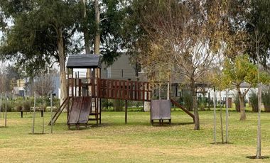 HERMOSO TERRENO EN VENTA EN EL BARRIO CERRADO SANTO TOMAS PILAR