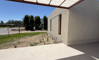 Casa a Estrenar en Una Sola Planta en Sauces del Limay
