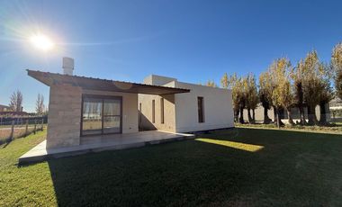 Casa a Estrenar en Una Sola Planta en Sauces del Limay