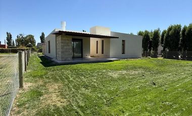 Casa a Estrenar en Una Sola Planta en Sauces del Limay