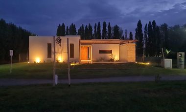 Casa a Estrenar en Una Sola Planta en Sauces del Limay