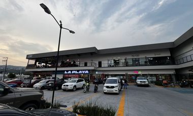 Locales comerciales en Renta en Av. Mariano Otero