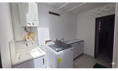 ARRIENDO CASA EN CONJUNTO CERRADO EN BELMIRA (RTM)