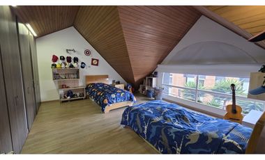 ARRIENDO CASA EN CONJUNTO CERRADO EN BELMIRA (RTM)