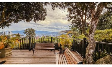 Casa para la renta amoblada en El Poblado, sector Los Balsos