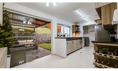 Casa para la renta amoblada en El Poblado, sector Los Balsos