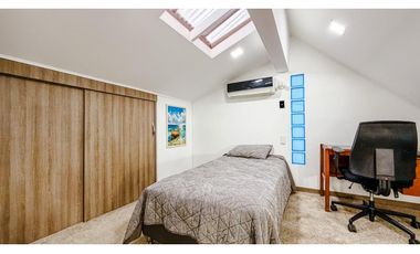 Casa para la renta amoblada en El Poblado, sector Los Balsos