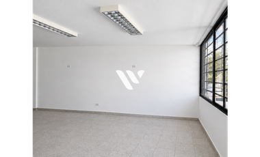 CASA EN VENTA CON PISCINA | BETANIA