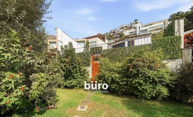 EXCELENTE CASA EN VENTA VISTA A PARQUE EN CONDOMINIO BRITANICO, TOMASAL, SURCO