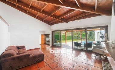 EXCELENTE CASA EN VENTA VISTA A PARQUE EN CONDOMINIO BRITANICO, TOMASAL, SURCO