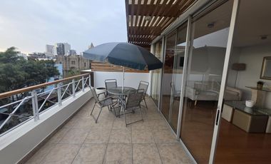 Departamento en venta de ocasión ideal para inversión en Barranco