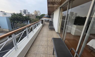 Departamento en venta de ocasión ideal para inversión en Barranco