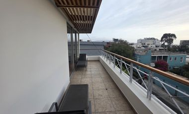 Departamento en venta de ocasión ideal para inversión en Barranco