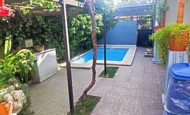 EXCELENTE PRECIO!! 3d 2b 245m2/Marathon/ Pedro de Valdivia - Casa - Venta