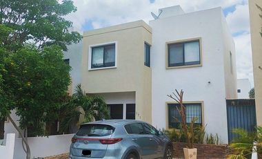 Casa en renta Cholul