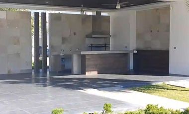 CASA EN VENTA EN FRACCIONAMIENTO AREZZO, TORREON, COAHUILA