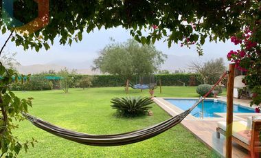 LINDA CASA DE CAMPO AMOBLADA Y EQUIPADA CON TERRAZA, PARRILLA Y PISCINA - QUILMANA