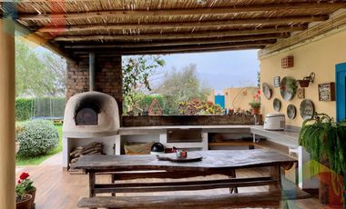 LINDA CASA DE CAMPO AMOBLADA Y EQUIPADA CON TERRAZA, PARRILLA Y PISCINA - QUILMANA