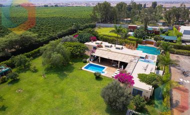 LINDA CASA DE CAMPO AMOBLADA Y EQUIPADA CON TERRAZA, PARRILLA Y PISCINA - QUILMANA