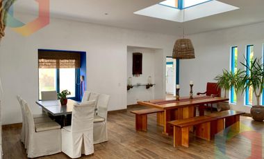 LINDA CASA DE CAMPO AMOBLADA Y EQUIPADA CON TERRAZA, PARRILLA Y PISCINA - QUILMANA