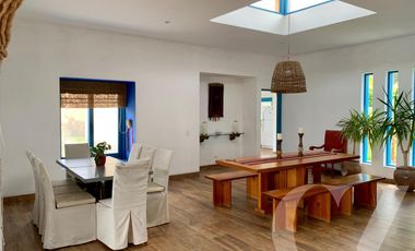 LINDA CASA DE CAMPO AMOBLADA Y EQUIPADA CON TERRAZA, PARRILLA Y PISCINA - QUILMANA