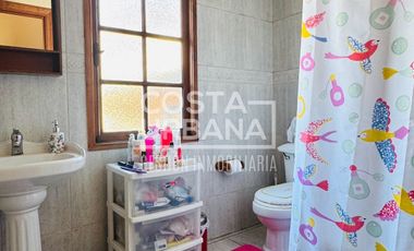 Gran casa en Los Almendros, Reñaca