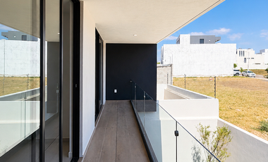 Casa en Valle Imperial coto Griego 14
