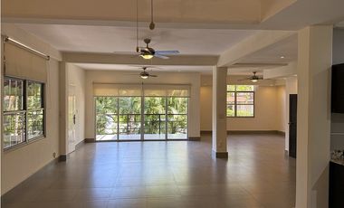 Casa en Alquiler Clayton | Con Línea Blanca CT
