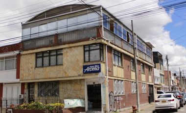 Casa en venta de 7 hab. en Bonanza, Bogotá