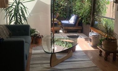 Departamento con patio en Plaza la Alcadesa