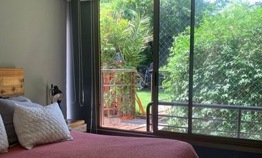 Departamento con patio en Plaza la Alcadesa
