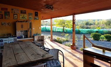 CASA CON 1.530 M2 DE TERRENO EN LA ESTRELLA